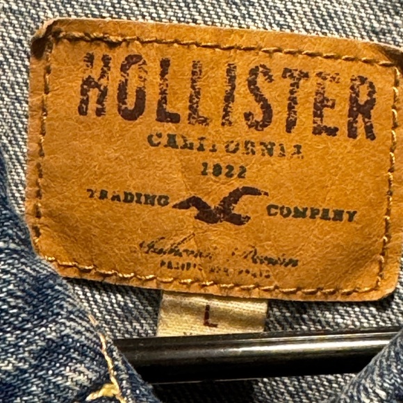 Hollister Classic Blue Denim Jacket - Picture 2 of 3